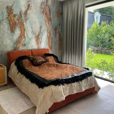 فيلة Modern Located In The Heart Of كونستانتين يوجورنا